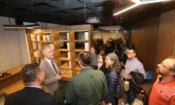 İspanyol Heyetten Nöbetçi Kitaphaneye Tam Not