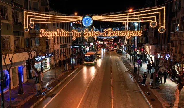 Bursa’da Ramazan Işıkları Kenti Aydınlattı