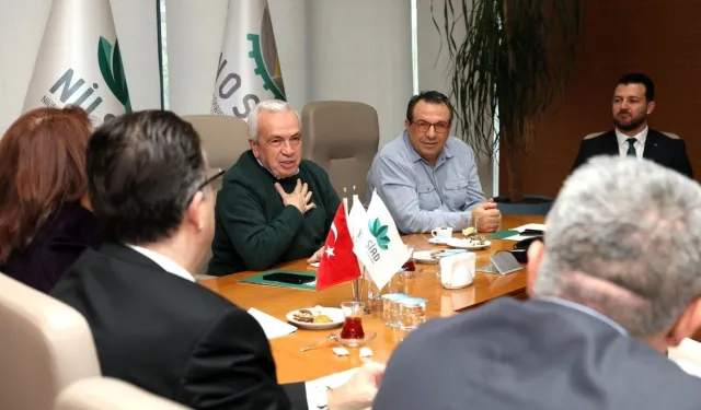 Özdemir’den Sanayiye Yüksek Teknoloji Çağrısı