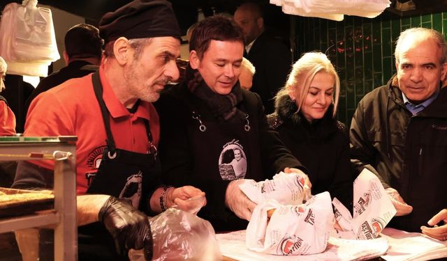 Osmangazi’de sahur bereketi Abdal Meydanı’nda yaşandı