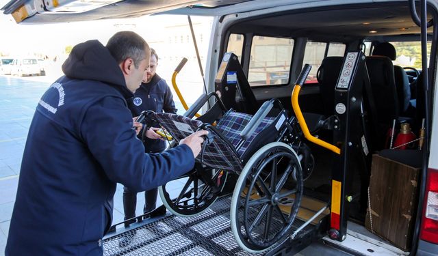 Büyükşehir’den Engelli Bireylere Tıbbi Destek