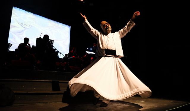 Bursa’da Mevlana Ezgileri Sanatseverlerle Buluştu