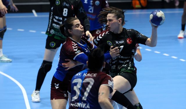 Büyükşehir Belediyespor Hentbolda Liderliğini Korudu