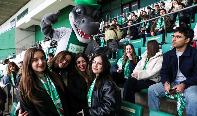 Gençler Bursaspor Coşkusunu Tribünde Yaşadı