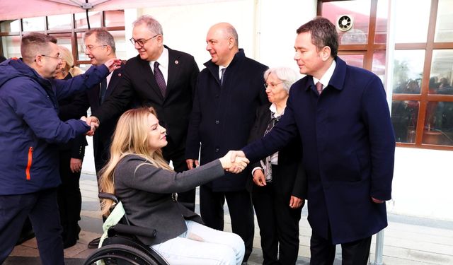 Başkan Aydın Personelle Bayramlaştı