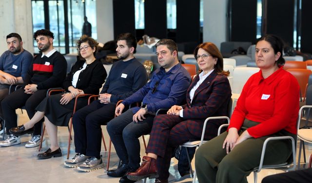 Nilüfer’de Gençler İfade Özgürlüğünü Tartıştı