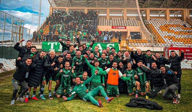 Bursaspor Adım Adım Şampiyonluğa Koşuyor