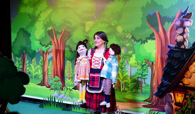 Osmangazi’de Çocuklara Masal Tadında Tiyatro