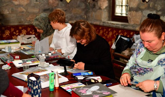 Osmangazi’de Minyatür Kursuna Kadınlardan Yoğun İlgi