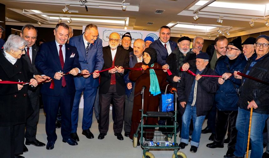 Bursa’da Yaşlılara Saygı Haftası Coşkusu