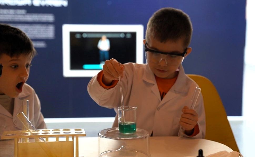 Molla Yegan Çocuk Üniversitesi Geleceği Yetiştiriyor